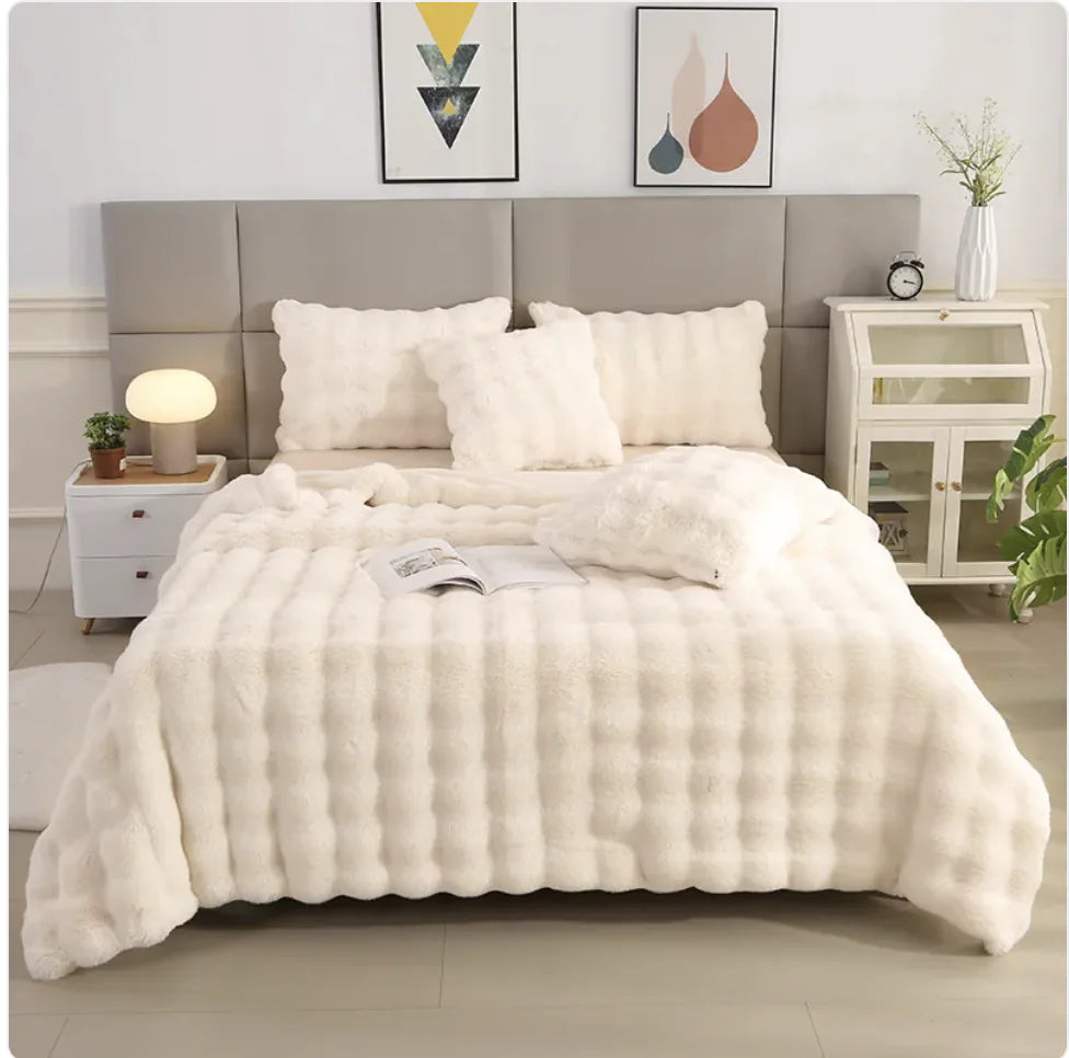 Couverture chaude en fourrure de lapin à double couche épaisse